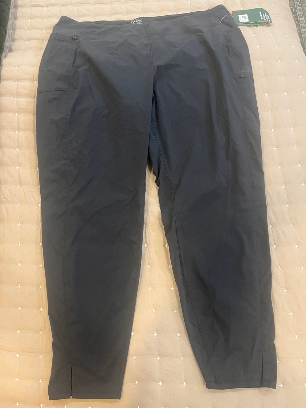 NWT L.L. Bean Encompass Tapered Travel Pants Midnight Black Plus Size 20 Reg